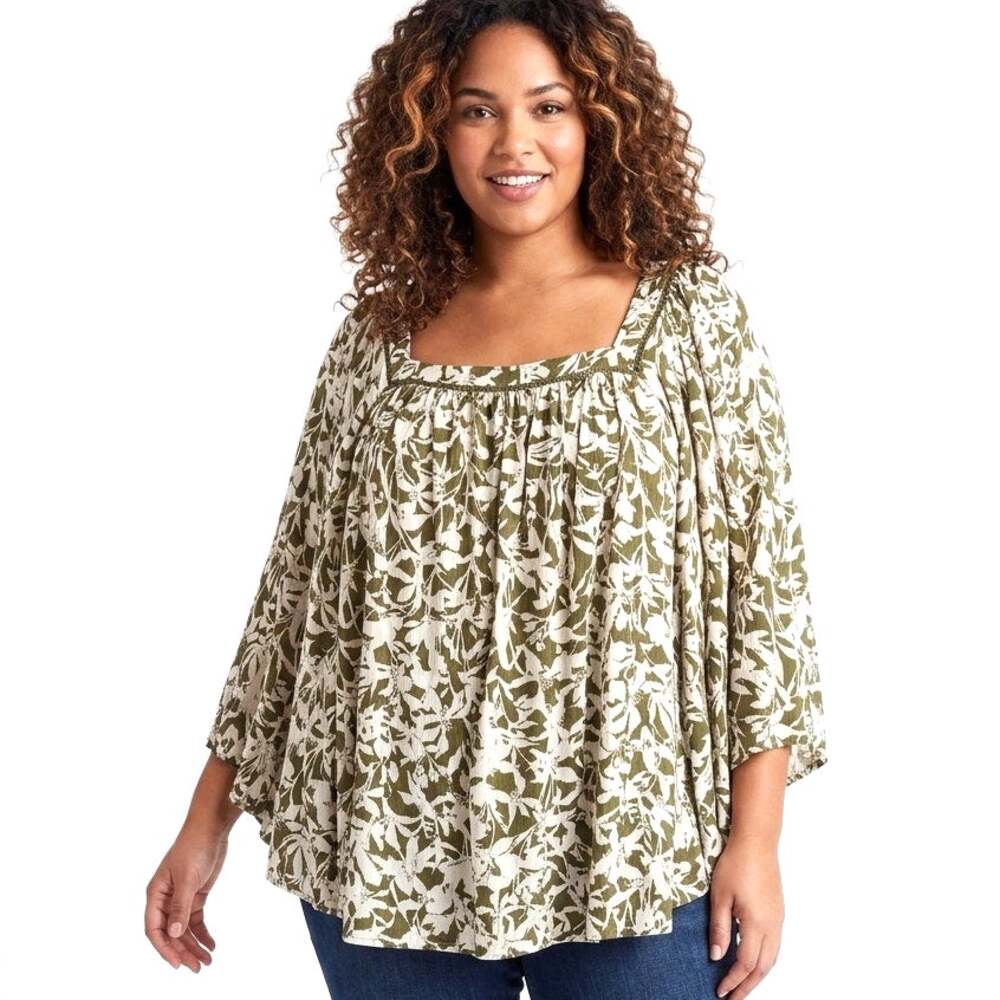 Lane Bryant Floral Batwing Top Womens Size 26/28 Martini Green Swing 4X